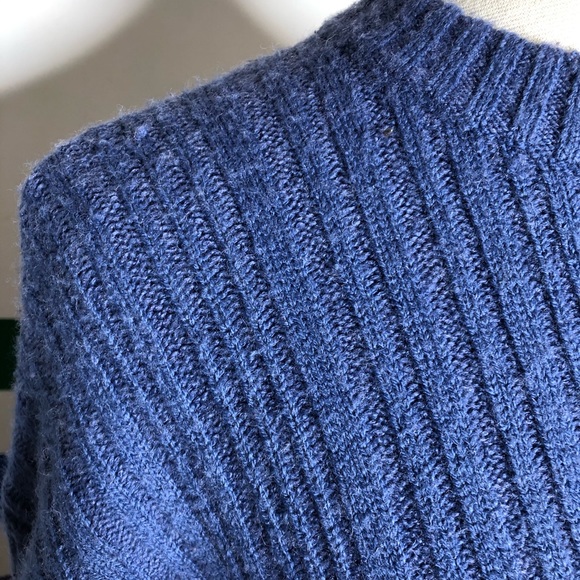 Urban outfitters oversized sweater - Picture 3 of 7